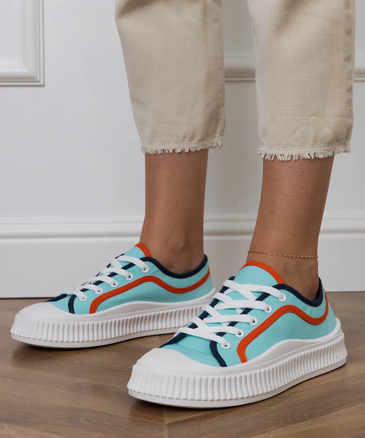 Niebieskie trampki damskie na platformie Salis