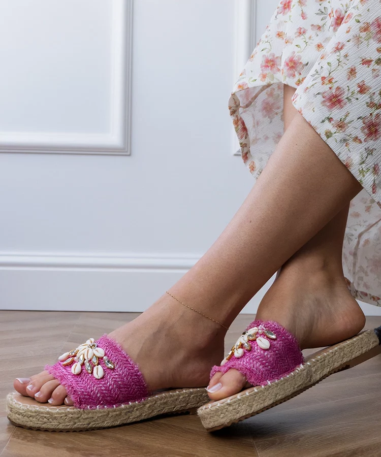 Różowe klapki espadryle plecione z muszelkami Morsa