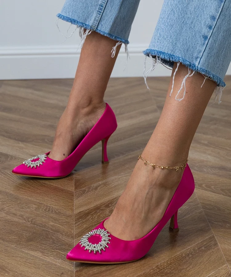 Różowe czółenka satynowe z cyrkoniami Bellira