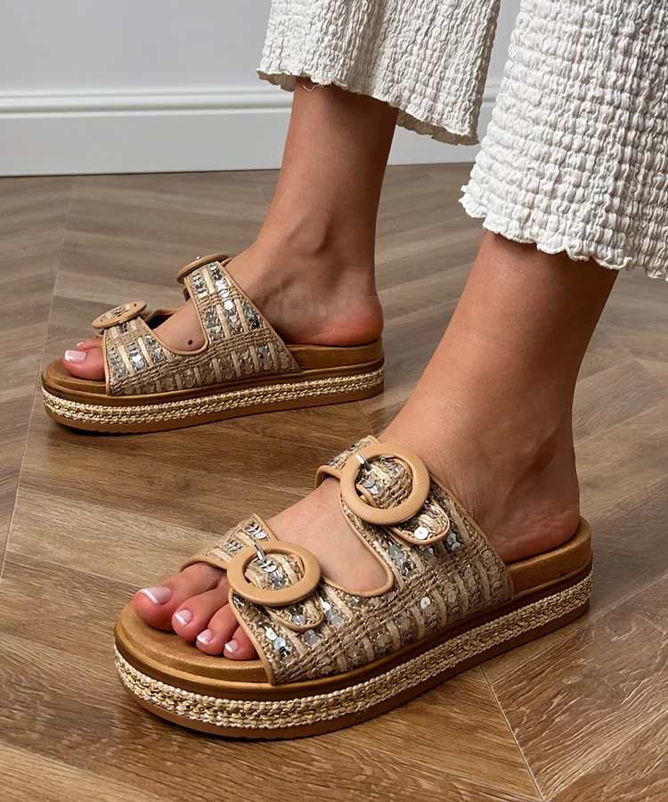 Beżowe klapki plecione z cekinami na paskach Lanora