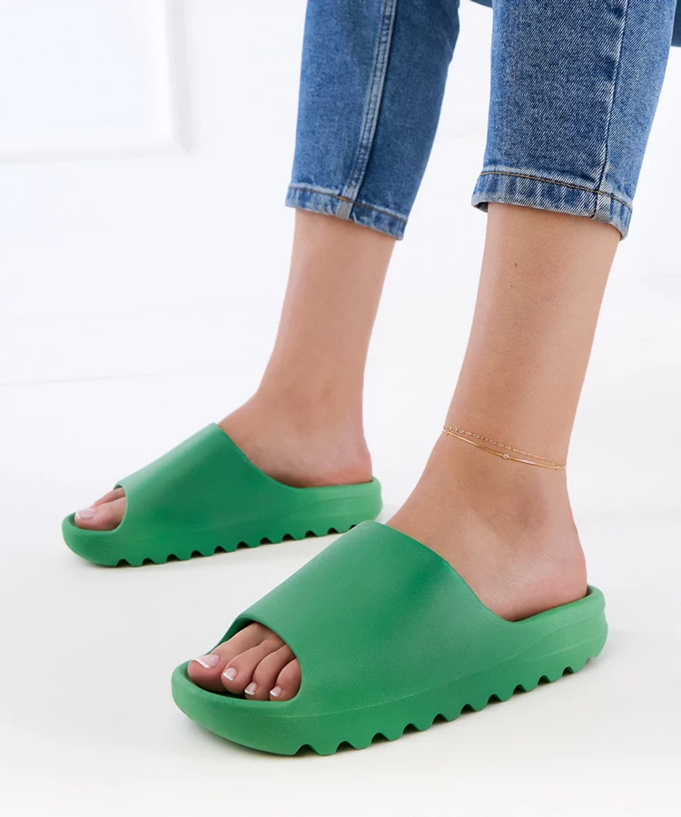 Zielone klapki damskie gumowe Papitos