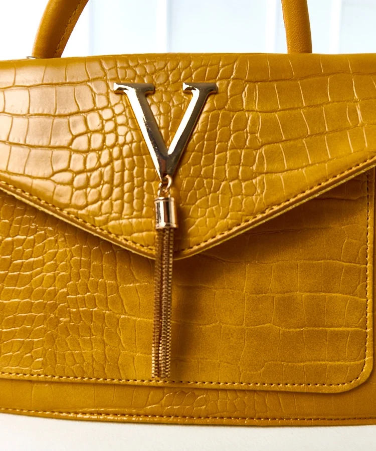 Torebka na ramię z motywem skóry krokodyla Barsa