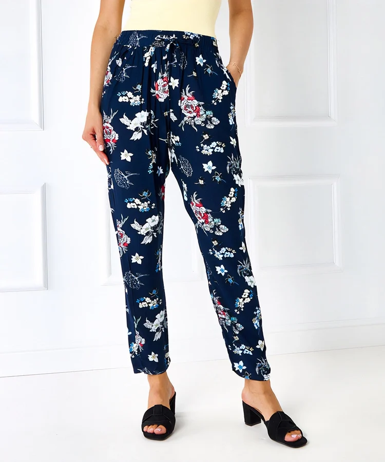 Granatowe spodnie w kwiaty Bazzi