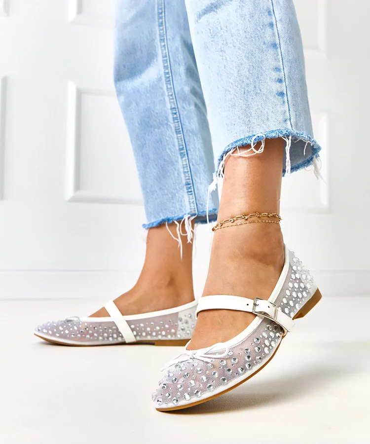 Białe balerinki siateczkowe z kryształkami Elasida