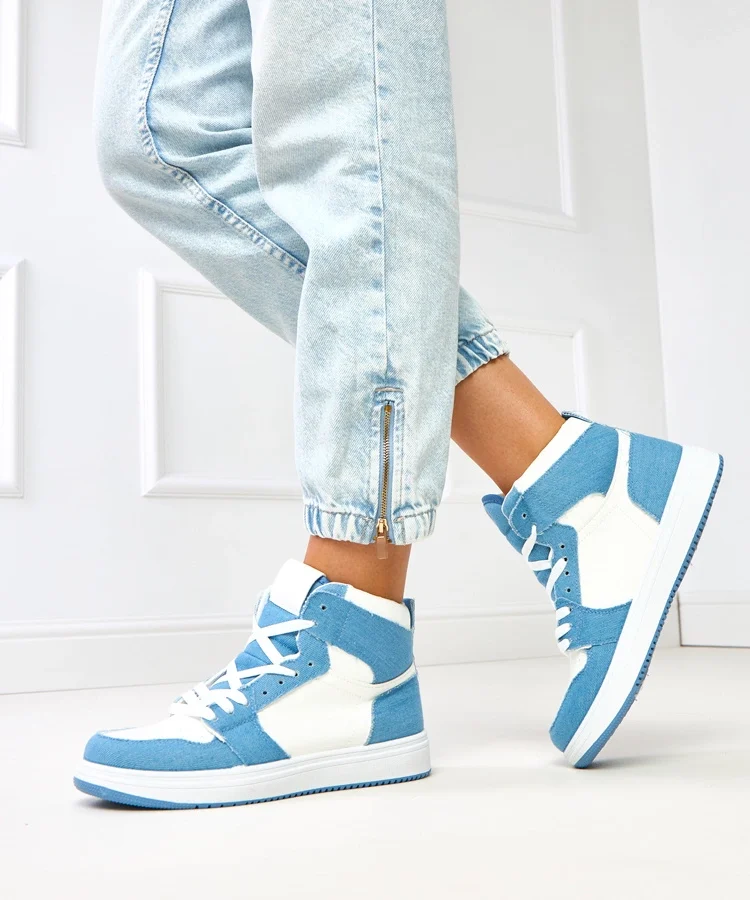 Wysokie sneakersy za kostkę z jeansowym motywem Kasna