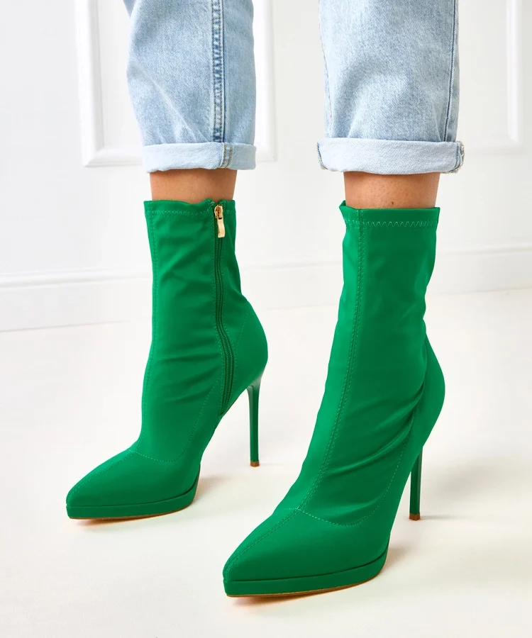 Zielone satynowe botki na szpilce Jaime