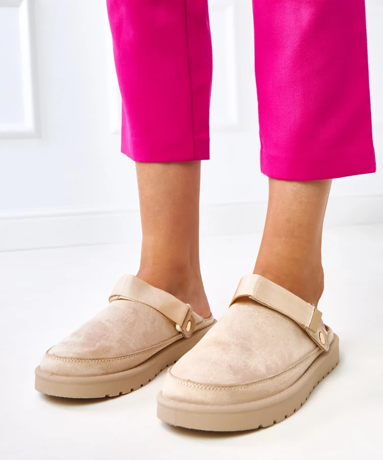 Beżowe mule zapinane na rzep Miluska