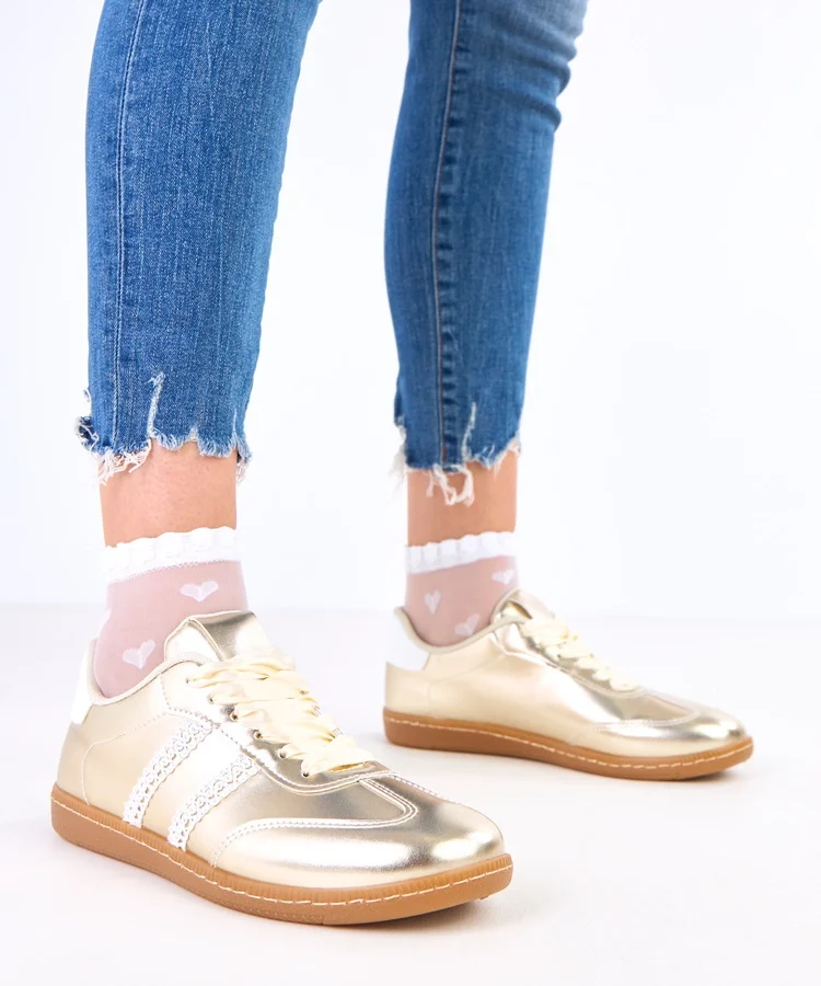 Złote sneakersy damskie z satynowymi sznurówkami Madres