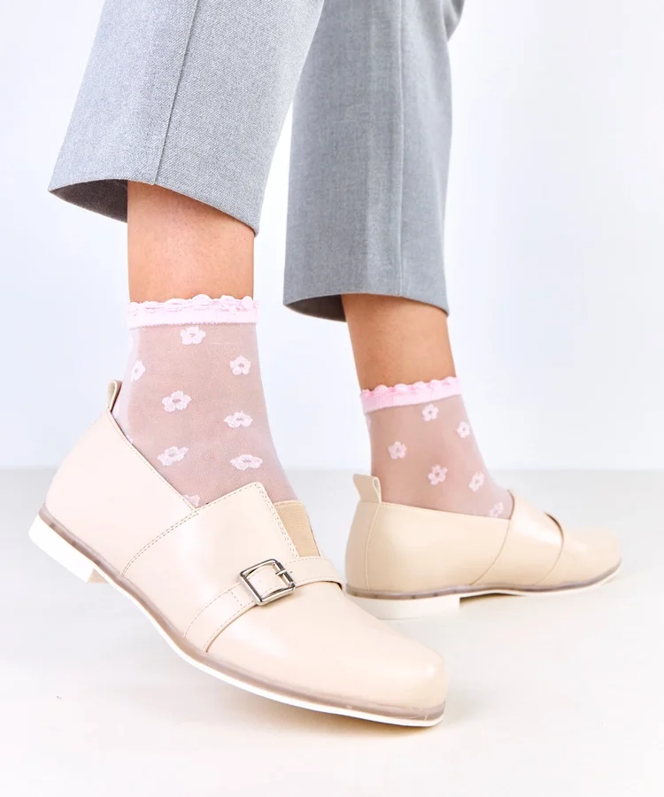 Beżowe półbuty damskie ze skórzana wkładką Klensi