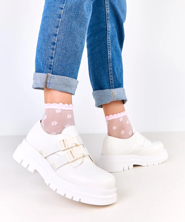 Białe damskie półbuty na platformie Prospero