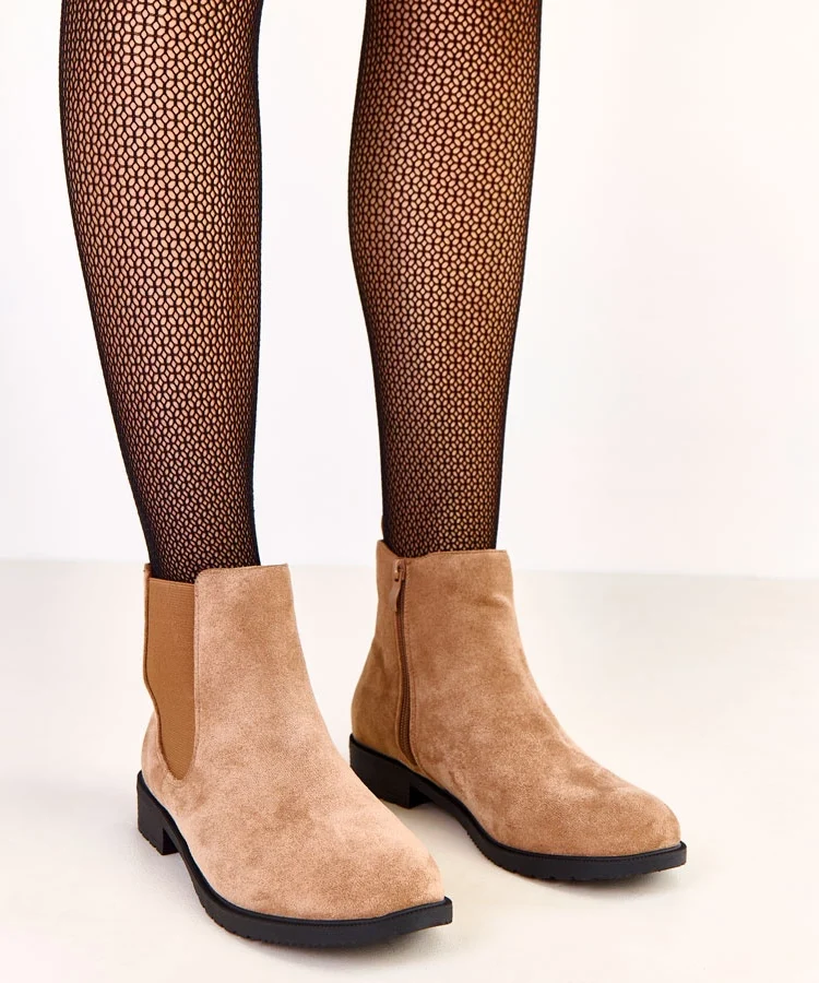 Brązowe botki płaskie z elastyczną wstawką Salomi