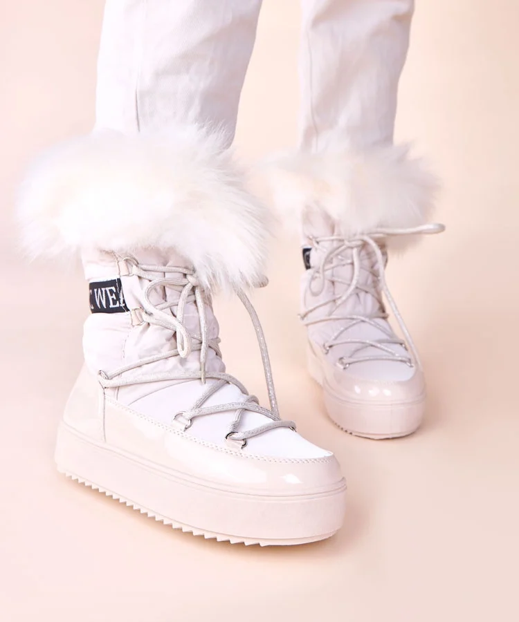 Beżowe śniegowce wiązane z futerkiem Alison