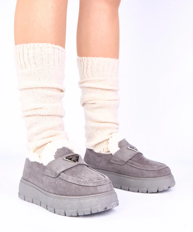 Szare mokasyny na platformie ocieplane futerkiem Kirby