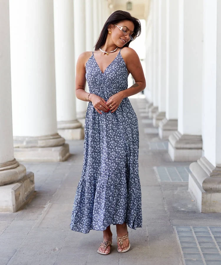 Granatowa sukienka w kwiatki Mazzaro