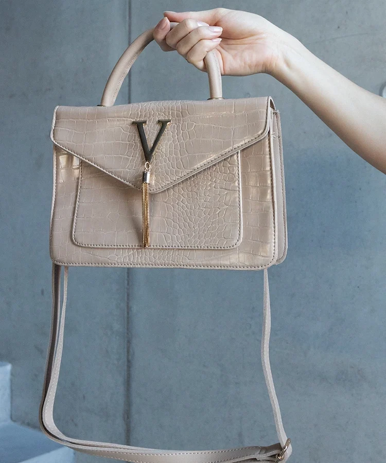 Torebka na ramię z motywem skóry krokodyla Barsa