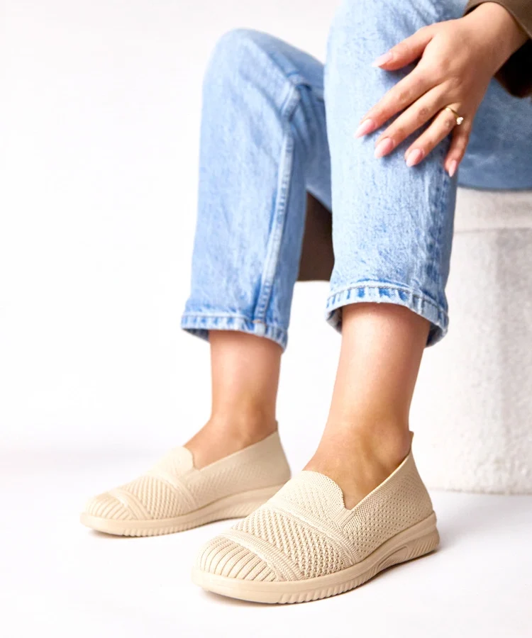 Beżowe wsuwane materiałowe tenisówki Noémie