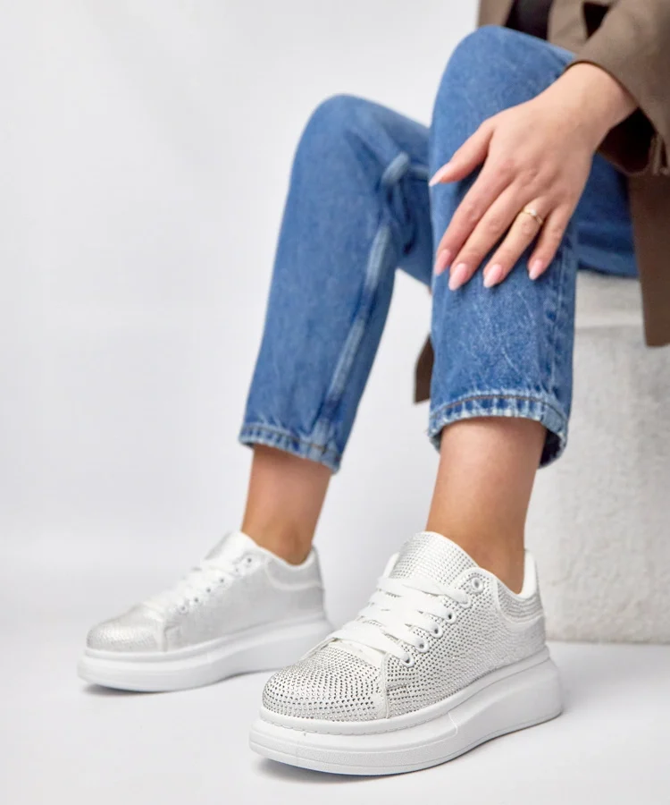 Białe sneakersy na platformie zdobione cyrkoniami Rosalie