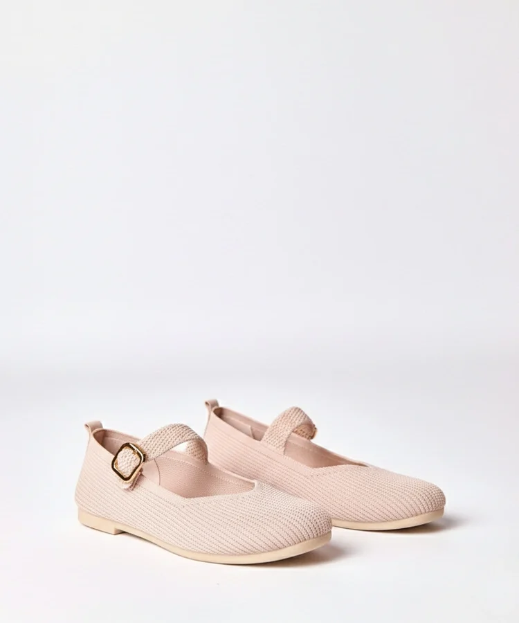 Różowe balerinki materiałowe zapinane na pasek Donatella