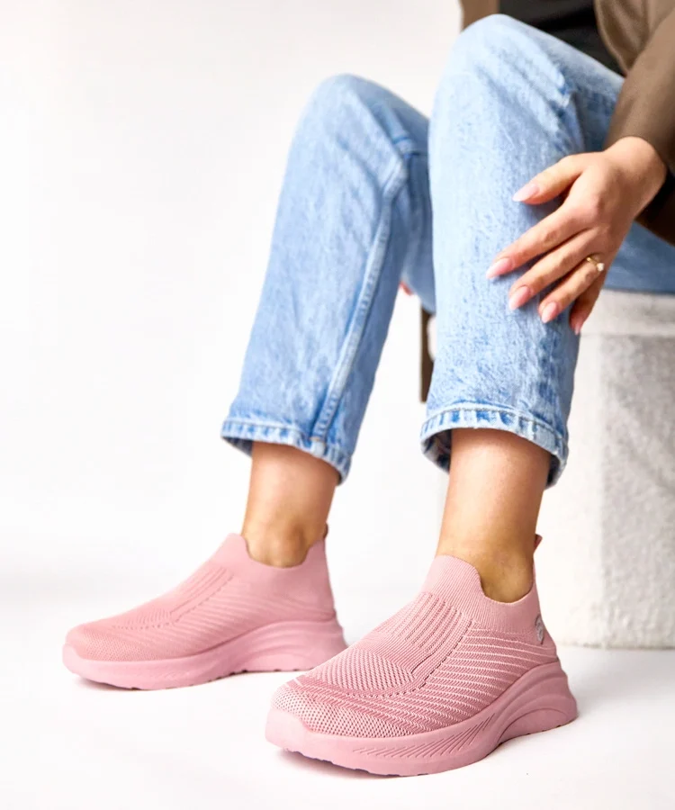Różowe sneakersy materiałowe wsuwane Gaia