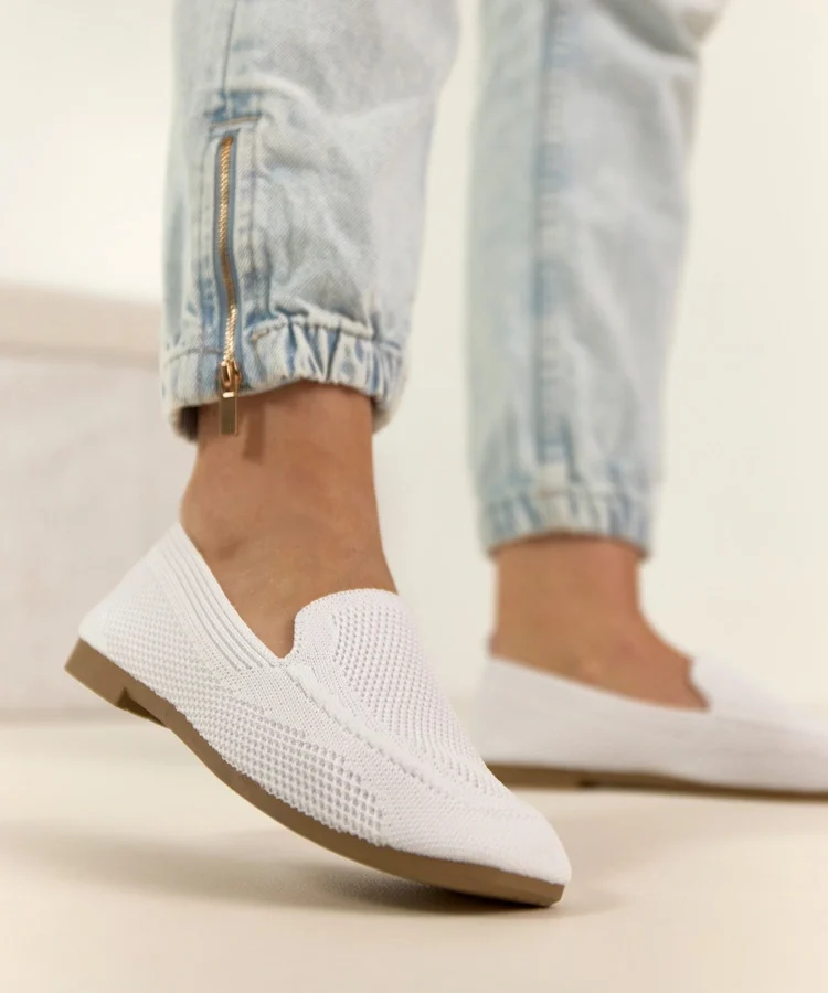 Białe Materiałowe Mokasyny Addison