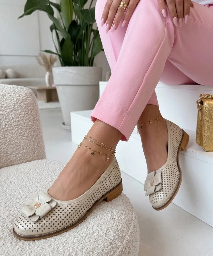 Złote Skórzane Ażurowe Baleriny Cambell