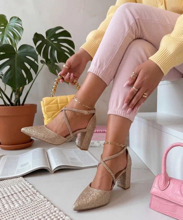 Złote Czółenka Na Słupku Zdobione Cyrkoniami Honorata