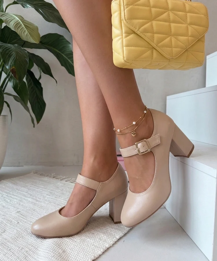 Beżowe Czółenka Na Słupku Adelajda