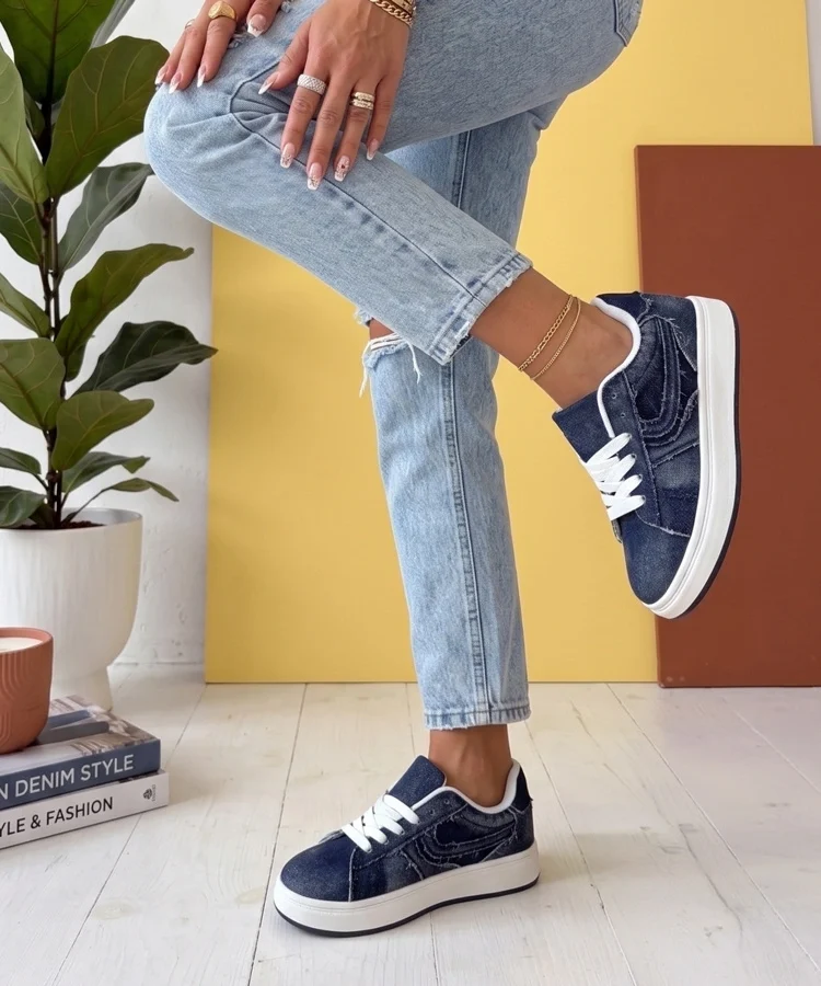 Granatowe Sneakersy Na Platformie Wilhelmina